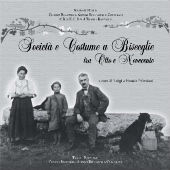 Il presente volume è parte della grande raccolta denominata “Libri di Puglia”, progetto di digitalizzazione a cura di Nicola Pergola che ha lo scopo di rendere fruibile la produzione editoriale dei Centri regionali di servizi educativi e culturali e degli Assessorati alla cultura e alla Pubblica Istruzione della Regione Puglia, dal 1968 agli anni 2000. Dedicato al pioniere biscegliese della fotograﬁa, Pietro Di Gregorio, il volume si apre con una breve storia della fotograﬁa in Italia e a Bari: documentando altresì il passaggio dalla tecnica di stampa al collodio a quella al bromuro. La ricerca prosegue con un approfondimento del tema nelle città di Trani, Bisceglie – dove laboratori fotograﬁci erano presenti già nel 1879 – e Bari: città in cui sono attivi gli atelier d...