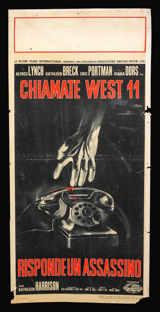 L'immagine riproduce uno dei manifesti conservati presso la Mediateca Regionale Pugliese (vedi Note). Si tratta di una delle versioni grafiche per la locandina del film “Chiamate West 11: risponde un assassino” del 1963 per la regia di Michael Winner. Sulla destra leggiamo la firma di Sandro Symeoni (Symeoni). Noto per essere uno dei pittori di cinema più prolifici, si distinse per una grande pittoricità, un gusto originale basato sulla bellezza formale, soprattutto femminile, e più tardi per composizioni moderne basate su ritmi spezzati e drammatici come in questa locandina. Su uno sfondo completamente nero, spicca il rosso del titolo, diviso nella parte superiore e inferiore, al centro un telefono e una mano che si muove sanguinante mentre cerca di alzare la cornetta....