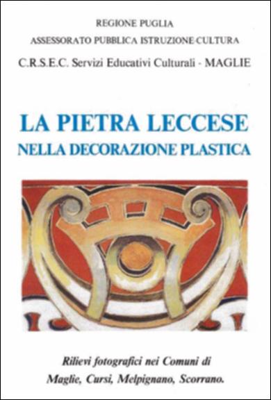 Il testo è parte della grande raccolta denominata “Libri di Puglia”, progetto di digitalizzazione a cura di Nicola Pergola che ha lo scopo di rendere fruibile la produzione editoriale dei Centri regionali di servizi educativi e culturali e degli Assessorati alla cultura e alla Pubblica Istruzione della Regione Puglia, dal 1968 agli anni 2000. La pubblicazione, catalogo della omonima mostra fotografica, è rivolta a documentare un particolare aspetto della lavorazione della pietra leccese – materiale da costruzione molto utilizzato in Puglia e in particolare nel Salento – e precisamente quello riguardante l'utilizzazione della stessa nei motivi decorativi minori – chiavi di volta, cornici, fregi – presenti principalmente in abitazioni dei centri urbani di Maglie, Cursi, M...