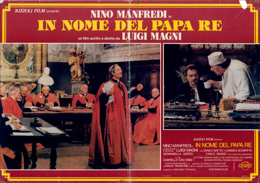 L'immagine digitale è la riproduzione fotografica del manifesto cinematografico del film “In nome del Papa re” elaborata in occasione della mostra "Cinema 150 anni. Mostra di manifesti cinematografici d'epoca sul Risorgimento". La mostra, allestita negli spazi della Mediateca Regionale di Bari, è stata realizzata nel 2011 dall'Ufficio Attività culturali e audiovisivi, afferente al Servizio Cultura e Spettacolo della Regione Puglia, in occasione delle celebrazioni dei 150 anni dell'Unità d'Italia. La fotobusta è animata da due fotografie di scena che rappresentano due momenti fondamentali del film: l'arringa di monsignor Colonna e il dialogo con il perpetuo Serafino. Entrambe le immagini risultano sovrapposte ad una cornice gialla che ingloba al suo interno le informazio...