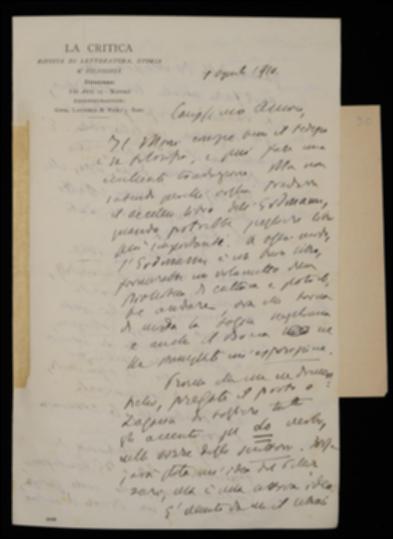 Segnalando alcune correzioni da apportare alle bozze dei volumi degli Scrittori d'Italia, Benedetto Croce risponde a Giovanni Laterza dicendosi d'accordo sulla proposta di Arturo Moni di pubblicare la traduzione italiana del volume “Grundriss der Logik und Metaphysik” di Johann E. Erdmann. Il Croce inoltre, per correttezza nei confronti dell'editore barese, gli sottopone in anticipo due progetti editoriali destinati in realtà all'editore Gambardella che gliene ha fatto richiesta: una collezione di fascicoli con brani di autori greci e latini, da affidare ad Aurelio G. Amatucci; una collezione di volumetti con opere tradotte della letteratura spagnola, da affidare ad Eugenio Mele. Il filosofo chiede poi a Laterza se possano essergli utili alcune annate 1905 complete de “...