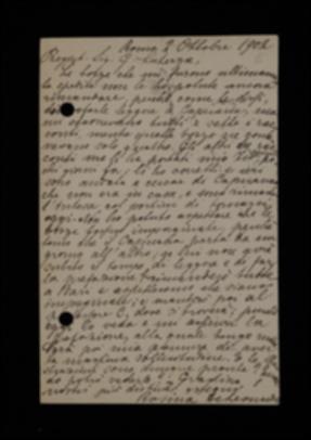 Nella cartolina, Rosina De Leonardis comunica a Laterza che spera di sottoporre a breve le bozze delle novelle a Luigi Capuana per la prefazione, altrimenti spedirà le bozze a Bari per l'impaginazione, rimandando l'invio al prefatore. Sollecita l'invio delle illustrazioni per poterle visionare.