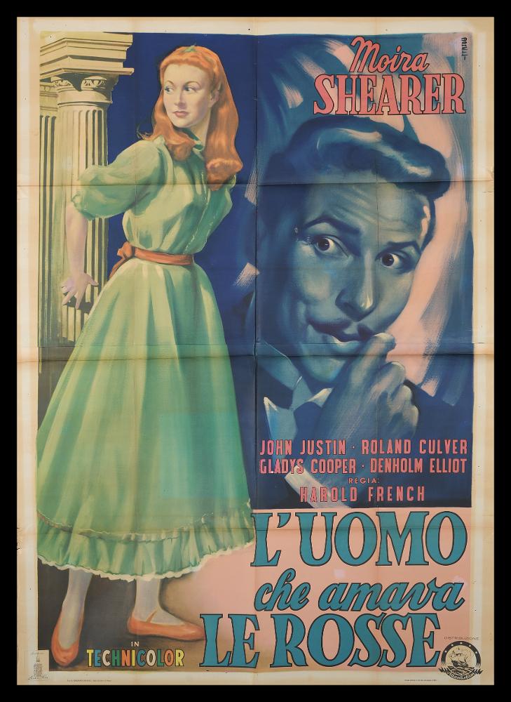 L'immagine riproduce uno dei manifesti conservati presso la Mediateca Regionale Pugliese (vedi Note). Si tratta di una delle versioni grafiche del manifesto del film "L'uomo che amava le rosse", commedia romantica e ironica inglese, ben rappresentata da questa composizione dell'illustratore Donelli. L'artista concepisce un'idea vivace delineate da figure ben scolpite da pennellate fluide e disegni precisi e dettagliati (si notino le colonne greche sulla sinistra). La bella figura dell'attrice  Moira Shearer incarna il prototipo femminile sensuale al quale il nobile inglese, interpretato da John Justin, non sa resistere. Belli i contrasti di colore, tra i verdi, l'arancio e il blu, che caratterizzano tutto il manifesto....
