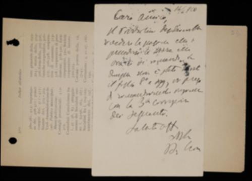 Nella cartolina, Benedetto Croce restituisce alcune bozze del volume di Carlo Gozzi a Giovanni Laterza pregandolo di spedirgliene la terza correzione insieme alle bozze precedenti che Giuseppe Prezzolini manifesta l'intenzione di rivedere.