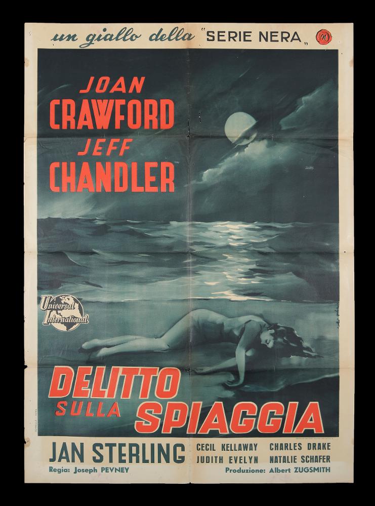 L'immagine riproduce uno dei manifesti conservati presso la Mediateca Regionale Pugliese (vedi Note). Si tratta della versione grafica del manifesto per il film "Delitto sulla spiaggia", a firma dell’illustratore E.pic., come si evince dalla firma sul fianco sinistro. L'artista mostra un uso del colore morbido e sfumato, qui basato sulle nuance cromatiche dei grigi che, mescolandosi armoniosamente, esprimono con delicatezza la drammaticità di un thriller. Lo stile narrativo poetivo adottato fa pensare alle opere di altri grandi interpreti della pittura da cinema del primo periodo come Martinati e Capitani....