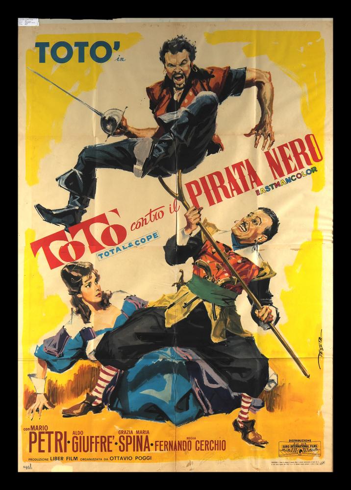 Manifesto firmato da Deseta, noto illustratore ed artista poliedrico. Il suo stile si caratterizza per la modernità, dal disegno semplice e l'uso di colori acquerellati, in questo caso creando una costruzione grafica piramidale che mantiene la contrapposizione tra protagonista, Totò, e il suo antagonista, Mario Petri nel ruolo del Pirata Nero, in chiave sempre molto ironica. Totò contro il pirata nero è un film del 1964 diretto da Fernando Cerchio, in cui compare anche Mario Petri famoso cantante lirico che negli anni 60 interpretò diversi film del genere. Il manifesto originale è conservato nell’Archivio della Mediateca Regionale Pugliese....