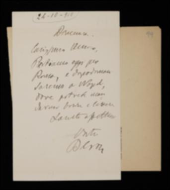 Nella cartolina, Benedetto Croce avvisa l'editore Giovanni Laterza della sua imminente partenza per Roma; di lì a due giorni giungerà a Napoli, dove possono essere spedite nel frattempo lettere e bozze.