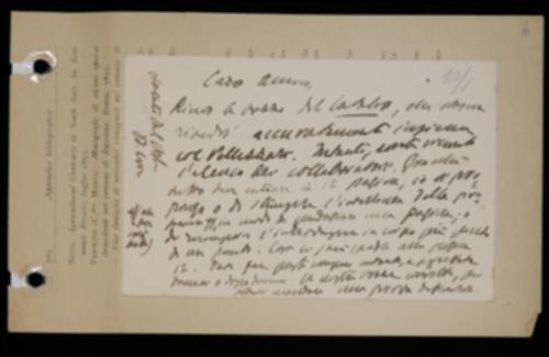 Dopo aver accusato ricezione delle bozze del catalogo degli Scrittori d'Italia, Benedetto Croce indica a Giovanni Laterza alcune correzioni da far apportare alla prefazione in attesa delle altre che saranno decise di comune accordo con Achille Pellizzari.