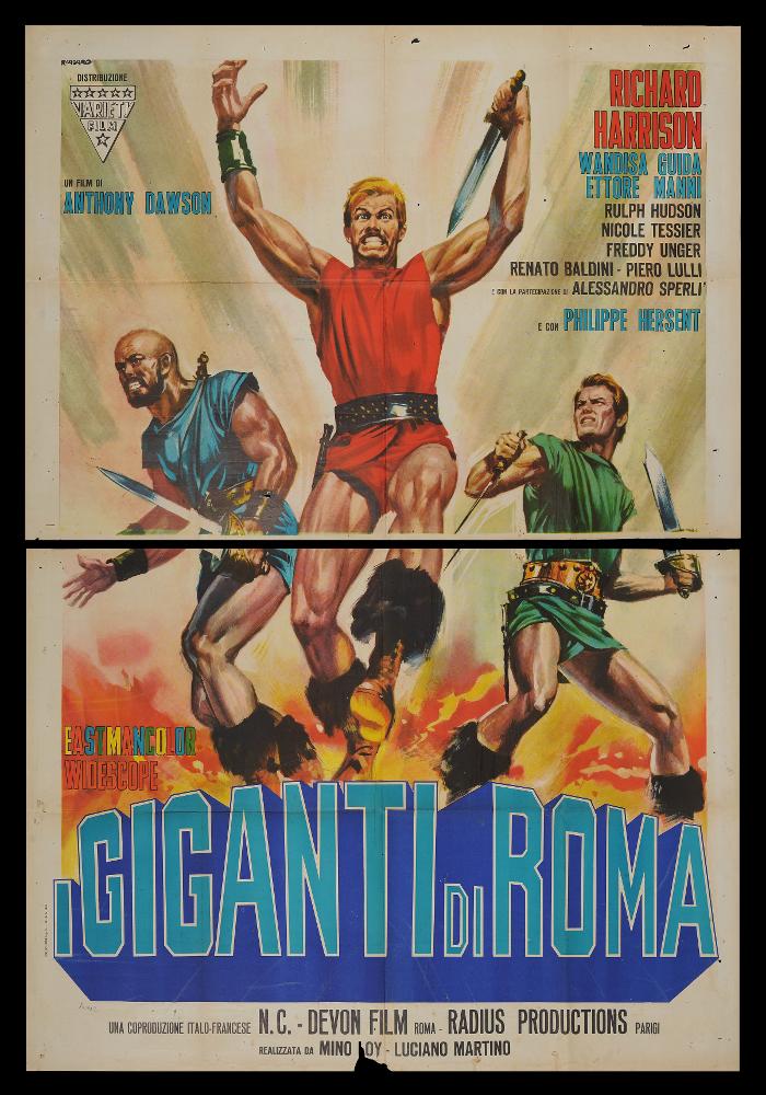 “I giganti di Roma” è un film del 1964 diretto da Antonio Margheriti, su sceneggiatura di Arlette Combret, Ernesto Gastaldi e Luciano Martino. Tra i principali interpreti ricordiamo Richard Harrison, Wandisa Guida, Ettore Manni, Philippe Hersent.
Il manifesto cinematografico è opera del celebre pittore di cinema Renato Casaro, uno tra i maggiori rappresentanti della grafica e del manifesto. Nato a Treviso nel 1935 comincia la sua carriera artistica da autodidatta ma in breve arriva a sviluppare un proprio stile di grande eleganza e raffinatezza formale. Tecniche diverse si mescolano nel suo linguaggio innovativo che si caratterizza sia per l’uso del pennello sia per quello dell’aerografo che gli consentirà di ottenere effetti sfumati e volumetrici di grande intensità pi...