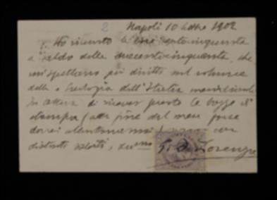 Nella cartolina, Giuseppe De Lorenzo comunica all'editore di aver ricevuto il saldo del compenso pattuito e sollecita l'invio delle bozze.