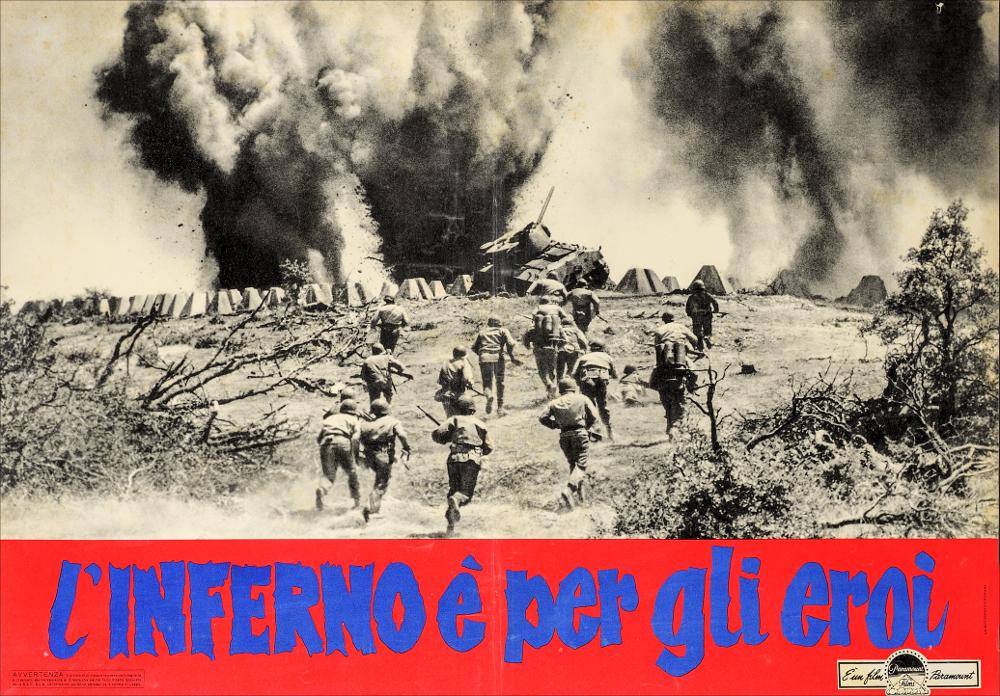 L'immagine riproduce uno dei manifesti conservati presso la Mediateca Regionale Pugliese (vedi Note). Si tratta di una delle fotobuste del film “L'inferno è per gli eroi” del 1962 per la regia di Don Siegel. La composizione è costituita esclusivamente da una fotografia di scena del film, rigorosamente in bianco e nero è rappresentato un momento dello scontro, con soldati che si muovono per l'attacco e sullo sfondo grandi nubi di fumo. Al di sotto, in un rettangolo rosso, il titolo in blu e a caratteri maiuscoli utilizzati solo per rappresentare la parola inferno, della quale colpisce il frastagliato delle lettere, quasi a voler rendere visivamente la paura della battaglia....