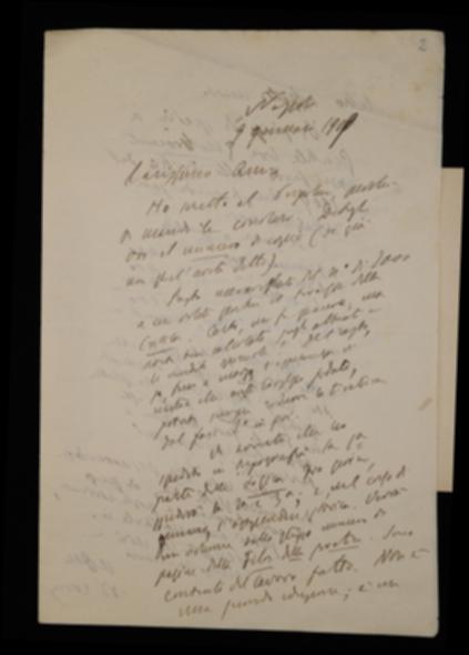 Nella lettera, Benedetto Croce invita Giovanni Laterza a richiedere da Giuseppe Prezzolini i fogli pubblicitari de "La Voce" e gli esprime la propria meraviglia per l'alta tiratura disposta per "La Critica". Lo prega poi di spedire a Giovanni Gentile delle somme di denaro dal fondo del periodico e di ritardare la distribuzione del prossimo fascicolo tanto per rispetto dei lutti causati dal terremoto di Messina tanto per profittare di una prossima recensione su "Il Giornale d'Italia". Inoltre Croce informa l'editore di aver cominciato a spedire in tipografia il manoscritto del proprio volume di logica.