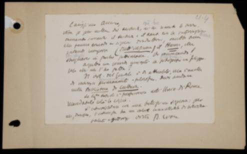 Nella cartolina, Benedetto Croce esorta Giovanni Laterza ad avviare la composizione del volume di David Hume, considerato il ritardo dei volumi di Gottfried W. Leibniz e Immanuel Kant; lo prega inoltre di inserire il volume di Giovanni Gentile nella collana di cultura moderna. Croce esprime poi all'editore curiosità per l'annunciato invio di una sua foto, gli comunica l'indirizzo per la spedizione di materiale a Teresa Labriola e gli manifesta il suo parere su Lina Tomassetti alias Melitta, la quale ha pubblicato un'intervista al filosofo.