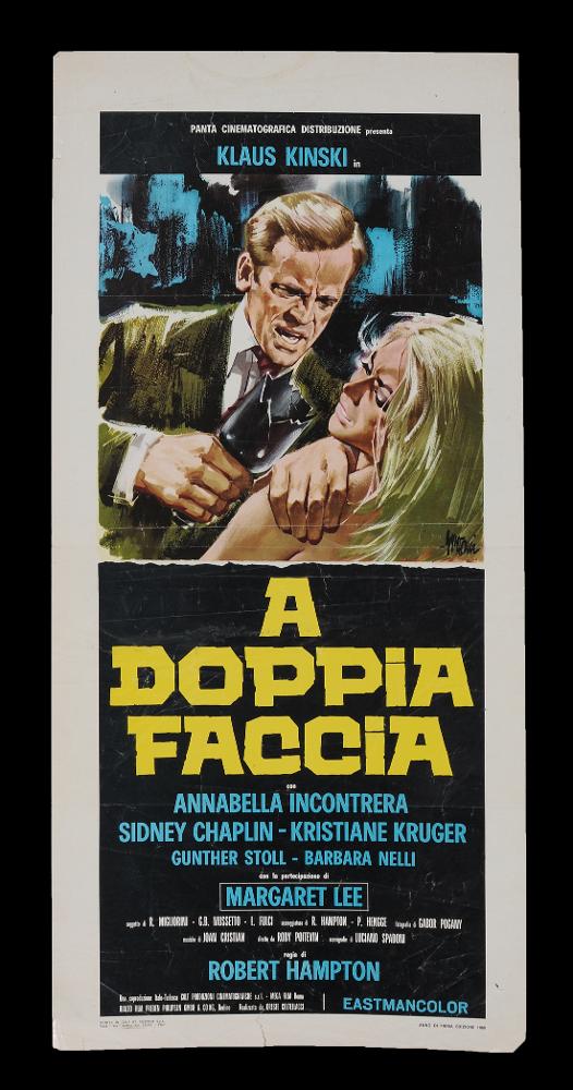 L'immagine riproduce uno dei manifesti conservati presso la Mediateca Regionale Pugliese (vedi Note). Si tratta della locandina del film "A doppia faccia", a firma di Symeoni. Noto per essere uno dei pittori di cinema più prolifici, Sandro Symeoni si distinse per una grande pittoricità, un gusto originale basato sulla bellezza formale, soprattutto femminile, e più tardi per composizioni moderne basate su ritmi spezzati e drammatici. Realizzata nel 1969, l'illustrazione pittorica per "A doppia faccia" si caratterizza per figure scolpite, per i volti realistici e ben definiti dei protagonisti che emergono da uno sfondo costruito con pennellate rapide, schizzate, quasi "graffiate" sul foglio, dai toni freddi....
