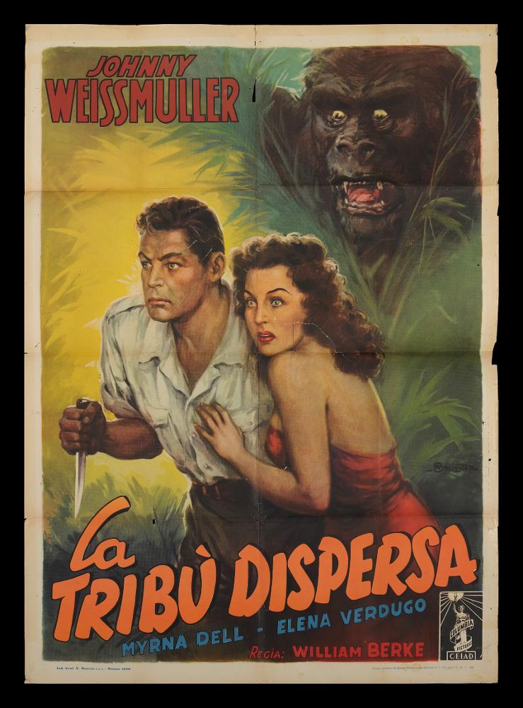 L'immagine riproduce uno dei manifesti conservati presso la Mediateca Regionale Pugliese (vedi Note). Si tratta di una delle versioni grafiche del manifesto del film in bianco e nero “La tribù dispersa”, del 1949 per la regia di William Berke, a firma di Anselmo Ballester. Classe 1897, spagnolo di origine, è considerato tra i capostipiti della pittura di cinema per la sua formazione presso lo studio pubblicitario dedicato al cinema fondato dal padre Federico insieme a Martinati e Capitani. La composizione grafica di questo manifesto è in linea con la predilezione dell’autore per le scene più drammatiche dei film da utilizzare per un racconto visivo che mantenga vigile lo spettatore. Qui i colori utilizzati sono scuri e cupi, idonei alla rappresentazione dell’ambientazio...