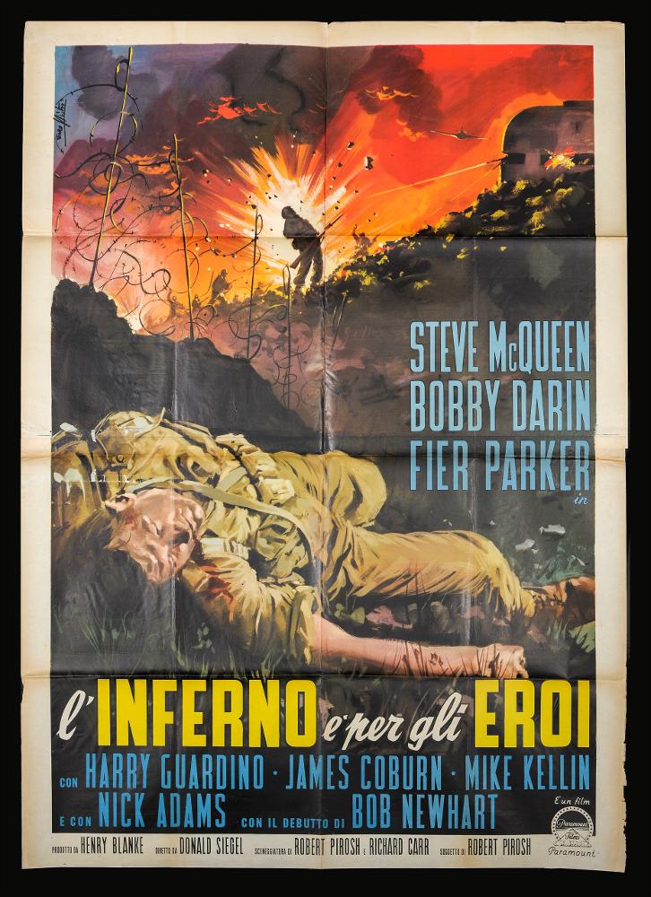 L'immagine riproduce uno dei manifesti conservati presso la Mediateca Regionale Pugliese (vedi Note). Si tratta di una delle versioni grafiche per il manifesto del film “L'inferno è per gli eroi” del 1962 per la regia di Don Siegel. Sul lato a sinistra troviamo la firma di Enzo Nistri, pittore romano autore di migliaia di manifesti per il cinema. Nistri si contraddistinse per un linguaggio maturo, uno stile semplice ed elegante che «si presta a raccontare ogni storia» (Baroni, 2018). In questo manifesto è possibile riconoscere la forte intensità descrittiva dell’autore che realisticamente immortala un momento di grande drammaticità. Un cielo infuocato fa da sfondo ad un attacco armato sia aereo che su campo, in primo piano un corpo steso, esanime. Il titolo è posto nell...