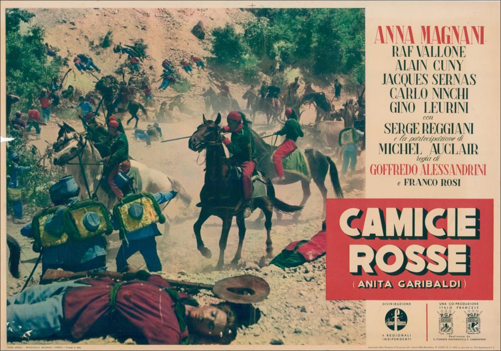 L'immagine digitale riproduce il manifesto cinematografico del film “Camicie rosse” elaborata in occasione della mostra "Cinema 150 anni. Mostra di manifesti cinematografici d'epoca sul Risorgimento". La mostra, allestita negli spazi della Mediateca Regionale di Bari, è stata realizzata nel 2011 dall'Ufficio Attività culturali e audiovisivi, afferente al Servizio Cultura e Spettacolo della Regione Puglia, in occasione delle celebrazioni dei 150 anni dell'Unità d'Italia. La fotobusta, realizzata nel 1952 per promuovere il film, ripropone una scena del combattimento tra i garibaldini e le truppe dell'esercito austriaco, uno dei momenti salienti del film. La scelta di utilizzare un rosso scarlatto per definire lo sfondo su cui si distribuiscono i caratteri grafici del tito...