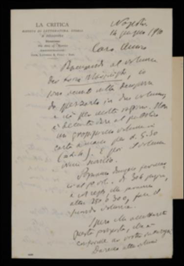 Nella lettera, Benedetto Croce manifesta a Giovanni Laterza l'intenzione di pubblicare la sua opera sui lirici marinisti in due parti, essendoci già i volumi di Matteo Bandello e di Giambattista Della Porta che superano le quattrocento pagine; a tal fine spedisce una bozza di indice e frontespizio, chiedendone la composizione, e avverte della necessità di rifare parzialmente l'impaginato della seconda parte. Inoltre, in merito alla stampa di cento copie numerate dei due volumi di Giambattista Vico su carta più pesante e di formato maggiore, il filosofo risponde all'editore di non aver ancora parlato al tipografo Giannini per via del soggiorno a Roma. Avendo apportato alcune modifiche alla bozza di contratto per la pubblicazione di sue opere, la rispedisce a Laterza.