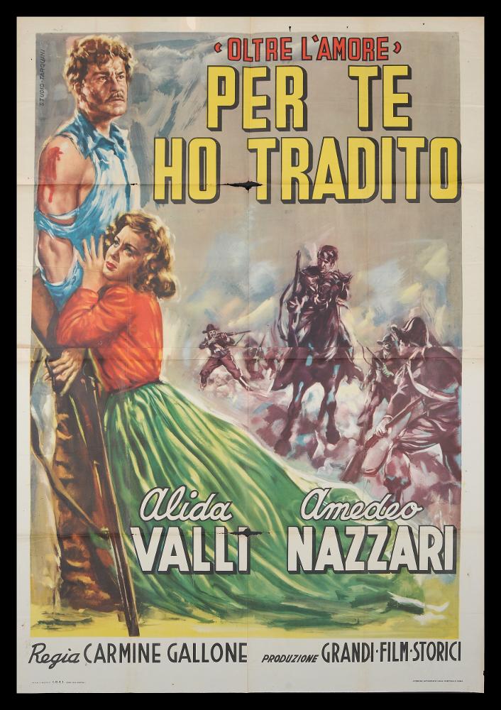 L'immagine riproduce uno dei manifesti conservati presso la Mediateca Regionale Pugliese (vedi Note). Si tratta di uno dei manifesti di “Oltre l'amore - Per te ho tradito”, film drammatico italiano del 1940 per la regia di Carmine Gallone. L’opera grafica porta la firma dello Studio Tarquini, realtà verosimilmente legata alla figura di Paolo Tarquini. "Pittore non Pittore" come lui stesso si definì, fu artista che condivise la sua arte con il padre Sabatino ed i fratelli Luigi e Glauco. La composizione mostra un linguaggio figurativo chiaro e narrativo, con un uso del tradizionale sfumato e policromo, tipico degli anni Trenta, che dà risalto maggiormente ai colori pastello, con un bell'effetto cromatico pieno e volumetrico. Notevole è l'impostazione dello spazio, studia...