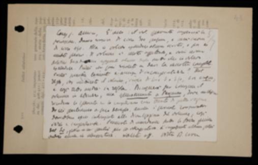 Nella cartolina Benedetto Croce spiega a Giovanni Laterza le ragioni delle aggiunte che ha effettuato al volume di Silvio Spaventa e gli suggerisce di pubblicizzarlo soprattutto a Bergamo, dove si conserva vivo il ricordo del defunto autore.