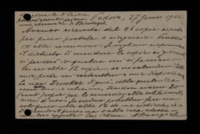Nella cartolina, Aristide Baragiola ringrazia l'editore per l'invio delle altre copie del libro e propone di occuparsi lui dei contatti per le recensioni.