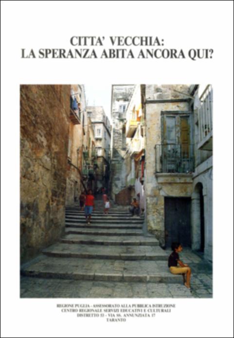 Il volume è parte della grande raccolta denominata “Libri di Puglia”, progetto di digitalizzazione a cura di Nicola Pergola che ha lo scopo di rendere fruibile la produzione editoriale dei Centri regionali di servizi educativi e culturali e degli Assessorati alla cultura e alla Pubblica Istruzione della Regione Puglia, dal 1968 agli anni 2000. Riprendendo il filo di una ricerca socio-antropologica effettuata nel 1982, la studiosa – insieme all'équipe del CRSEC di Taranto – estende l'indagine ai mutamenti avvenuti nel quinquennio 1982-1987: per comprendere meglio la realtà della parte antica di Taranto, l'Isola, da oltre vent'anni al centro del dibattito culturale cittadino e tuttavia oggetto di rimozione e di “visita turistica” per gli stessi tarantini solo in particola...