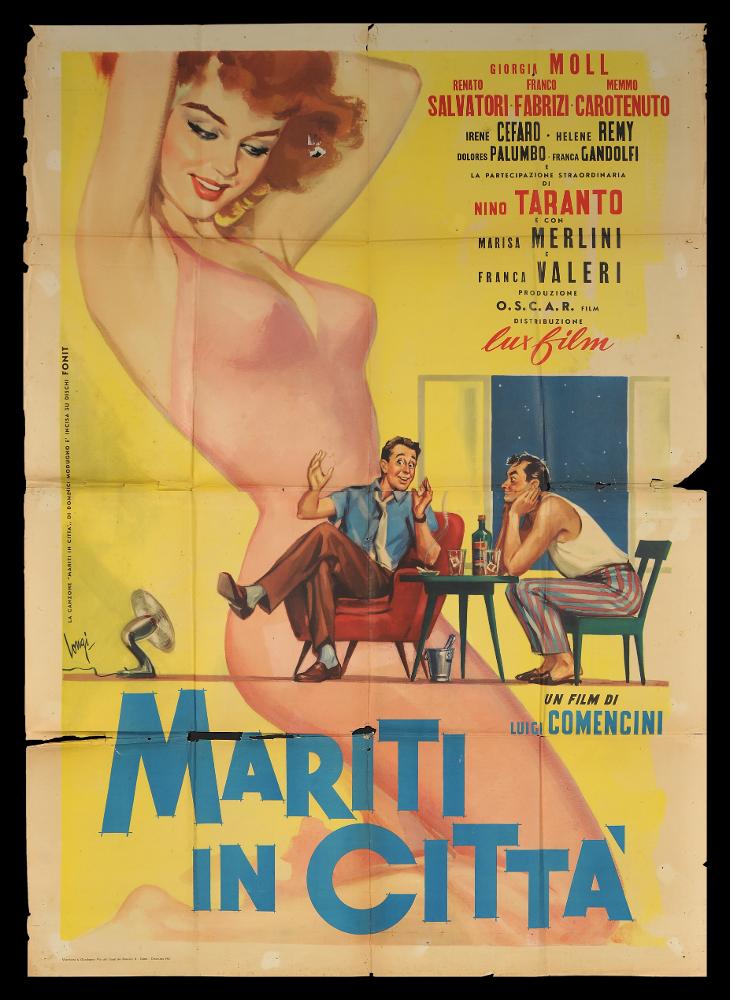 L'immagine riproduce uno dei manifesti conservati presso la Mediateca Regionale Pugliese (vedi Note). Si tratta di una delle versioni grafiche del manifesto del film di Luigi Comencini “Mariti in città” del 1957 a firma di Longi (Carloantonio Longi), pittore ed illustratore poliedrico che molto si ispirò ad Anselmo Ballester. Il manifesto mette in risalto una immagine evocatrice della trama, due mariti, in una serata estiva che si respira dalla finestra aperta su un cielo stellato, bevono e chiacchierano, spensierati all’idea delle mogli lontane per le vacanze. In secondo piano, sproporzionata rispetto la scena raccontata, una figura femminile briosa e fresca, sia nei lineamenti che nei colori pastello degli abiti e dello sfondo, si erge dall’alto e osserva i due uomini...