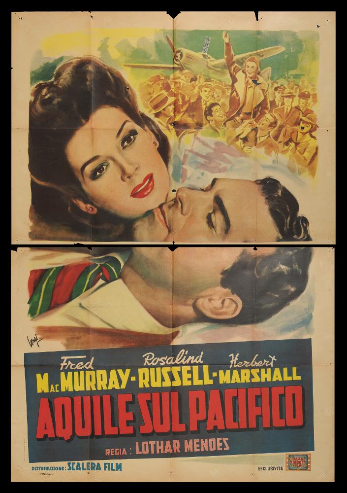 L'immagine riproduce uno dei manifesti conservati presso la Mediateca Regionale Pugliese (vedi Note). Si tratta di una delle versioni grafiche del manifesto del film "Aquile sul Pacifico", a firma di Longi (Carloantonio Longi). Pittore ed illustratore poliedrico che molto si ispirò ad Anselmo Ballester, Longi si dedicò all'arte della cartellonistica, diventando uno tra i più produttivi artisti del Novecento, sperimentatore di diversi stili, dallo sfumato più classico degli anni Trenta, fino agli stili più contemporanei e lineari. La composizione è di grande impatto visivo, esalta i ritratti dei protagonisti, con una pittura precisa, luminosa e molto realistica, che regala al fruitore un'atmosfera serena e una storia di grande fascino. Il manifesto originale è conservato...