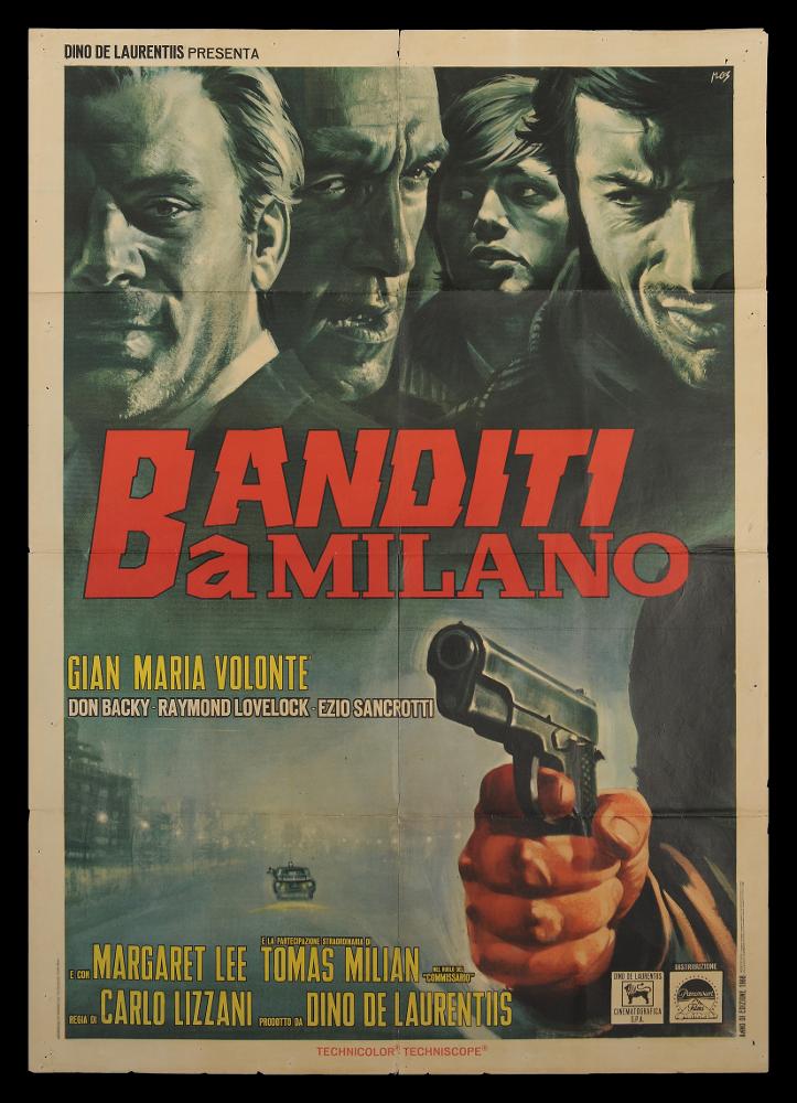L'immagine riproduce uno dei manifesti conservati presso la Mediateca Regionale Pugliese (vedi Note). Si tratta di una delle versioni grafiche del manifesto del film “Banditi a Milano”, del 1968 per la regia di Carlo Lizzani. Autore del manifesto è Mario De Berardinis (Mos), appartenente alla terza generazione di pittori di cinema. Nato a La Spezia si trasferì a Roma dove ebbe il privilegio di divenire allievo di Averardo Ciriello e di Rodolfo Gasparri, tra i maggiori cartellonisti del tempo. Nella capitale riuscì ad aprire un suo studio grafico ed iniziò molte collaborazioni con diverse case di produzione. Tre sono le firme che ritroviamo sulle sue opere: all’inizio delle sua carriera firmava con il suo nome Mario De Berardinis, dagli anni Sessanta al 1975 circa utiliz...