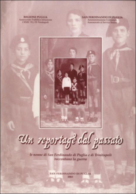 Il volume è parte della grande raccolta denominata “Libri di Puglia”, progetto di digitalizzazione a cura di Nicola Pergola che ha lo scopo di rendere fruibile la produzione editoriale dei Centri regionali di servizi educativi e culturali e degli Assessorati alla cultura e alla Pubblica Istruzione della Regione Puglia, dal 1968 agli anni 2000. Due brevi premesse introducono due distinte, ma convergenti, serie di testimonianze: sono donne di 85, 90, finanche 105 anni, dei due comuni del Basso Tavoliere, che raccontano – con parole semplici ma toccanti – la loro esperienza della guerra. Il contesto è naturalmente quello del Fascismo: inizialmente coinvolgente – con le adunate oceaniche, i “balilla” e le “piccole italiane”, l'immagine onnipresente del Duce, l'orgoglio auta...