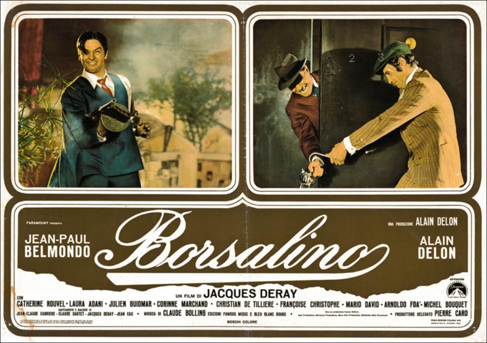 L'immagine digitale in oggetto è scansione della fotobusta originale del film "Borsalino", elaborata in occasione della mostra "Riccardo Cucciolla - Ritratto d'Attore" organizzata nel 2012 dall'Associazione culturale “Attraverso lo Spettacolo”, dall'Assessorato al Mediterraneo, Cultura e Turismo della Regione Puglia e dal Servizio Biblioteca e Comunicazione Istituzionale del Consiglio Regionale della Puglia. L'opera, dai toni caldi e raffinati, è divisa in tre riquadri: due superiori che includono scene tratte dal film e una inferiore che mette insieme il titolo e i nomi degli attori. Il film, diretto da Jacques Deray e prodotto da Alain Delon, esce nelle sale italiane nel 1970. Tratta dal romanzo francese “Bandits à Marseille” di Eugène Saccomanno, la pellicola, ambien...