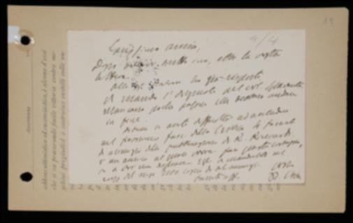Nella cartolina, Benedetto Croce, avendo assicurato di aver risposto a Teresa Navarra, comunica a Giovanni Laterza la spedizione del manoscritto del volume di Silvio Spaventa e lo prega di voler accludere ne "La Critica" alcuni annunci delle pubblicazioni dell'amico editore Riccardo Ricciardi.