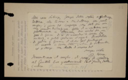 Benedetto Croce ringrazia Giovanni Laterza per la lettera affettuosa ricevuta ad Heidelberg e gli assicura di sentirsi sempre più in salute. Lo sollecita poi a spedire un cliché per un frontespizio alla tipografia Giannini, gli annuncia il prossimo invio delle bozze del volume “Nuovi saggi sull'intelletto umano” di Gottfried W. Leibniz e gli comunica la spedizione delle bozze licenziate per la stampa di un fascicolo de "La Critica". Dal fondo del periodico infine prega l'editore di prelevare una certa somma da mandare a Giovanni Gentile.