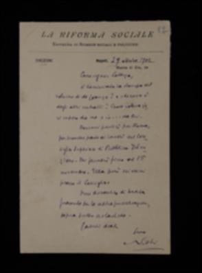 Nella cartolina, Francesco Saverio Nitti chiede informazioni sullo stato di avanzamento della stampa del volume di De Lorenzo "Geologia e Geografia fisica dell'Italia Meridionale".