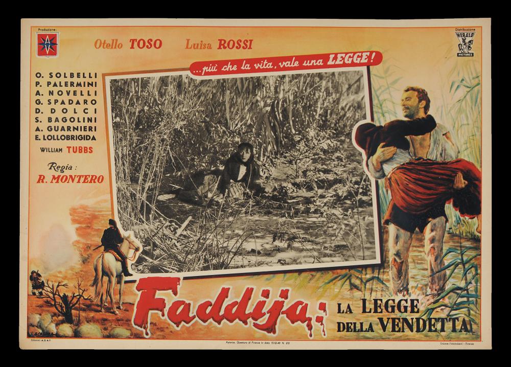 L'immagine riproduce uno dei manifesti conservati presso la Mediateca Regionale Pugliese (vedi Note). Si tratta di uno dei soggetti della fotobusta del film italiano “Faddija - La legge della vendetta” (1949). A fare da cornice ad una fotografia di scena in bianco e nero troviamo l’illustrazione a firma di S. Scalora: l'artista racconta in due momenti narrativi la drammaticità del film. A destra il momento più significativo del film: Michele porta tra le braccia Annarita in mezzo alla palude, il momento successivo alla scena richiamata dalla fotografia centrale. Sulla sinistra una piccola scena di battaglia. Tutta la composizione è completata dal lettering del titolo che con il suo colore rosso e le lettere vibranti con un richiamo al sangue narrano una storia italiana ...