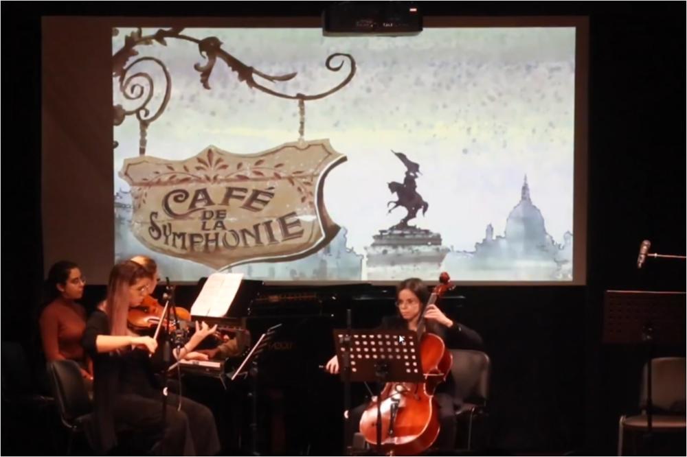 Sistema Musica Arnesano (SMA) ha aperto la sezione “Educational”, novità della V Stagione Concertistica di Opera Prima dedicata alle famiglie e alla formazione del nuovo pubblico, con un ciclo di tre spettacoli-concerto domenicali pomeridiani gratuiti dal titolo “Di Concerto con mamma e papà”. 
Ogni appuntamento di questa rassegna è stato strutturato proponendo una formula musicale-teatrale-grafica in cui musica, narrazione e immagini hanno raccontato insieme le storie di grandi compositori. Pianoforte, violini e violoncelli, in varie formazioni, dal duo al trio con pianoforte al quartetto d’archi, narrano a grandi e piccini coinvolgenti storie musicali.
Questo video presenta un estratto dello spettacolo-concerto “La gioia dell’amicizia” tenutosi l’11 dicembre 2022 pres...