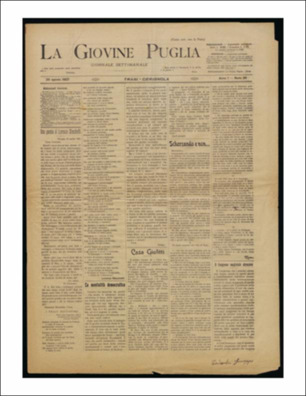 Il documento è parte della collezione del fondo libri digitalizzati della Biblioteca provinciale La Magna Capitana di Foggia, comprendente alcune monografie di diversi secoli e periodici del Novecento. Nello specifico si tratta del num. 35 dell'anno I de “La Giovine Puglia. Giornale socialista settimanale” del 25 agosto 1907. In prima pagina, la rubrica "scherzando e non...", fa un appunto sui democratici che "carezzano i lavoratori in pubblico e li spogliano in privato". E Momo, con la sua penna sempre sarcastica e a volte dura, non tollera il comportamento che la democrazia ha nei riguardi del lavoratore, che non dovrebbe lasciarsi in alcun modo sfruttare. Di seguito, si affronta la questione della scuola. Il Congresso magistrale abruzzese trattò "le più ardue questio...