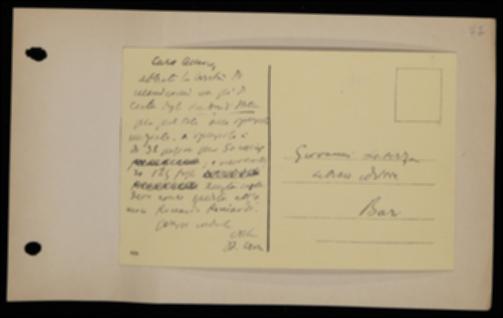 Nella cartolina, Benedetto Croce prega Giovanni Laterza di spedire all'editore Riccardo Ricciardi per la pubblicazione di un suo opuscolo alcuni fogli della carta impiegata per gli scrittori d'Italia.