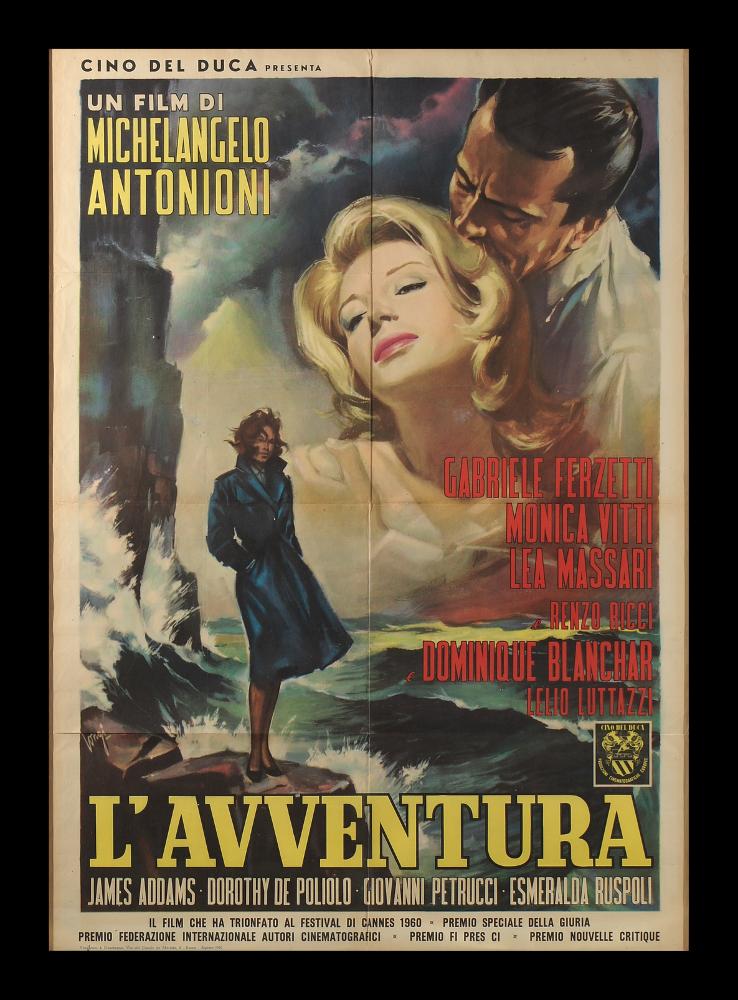 L'immagine riproduce uno dei manifesti conservati presso la Mediateca Regionale Pugliese (vedi Note). Si tratta del manifesto del film in bianco e nero "L'avventura" del 1960 per la regia di Michelangelo Antonioni, a firma di Longi. L'impostazione grafica del manifesto è tipica del Longi, elegante e dai toni caldi. Il forte realismo dei volti è una caratteristica del pittore, che iniziò la carriera artistica come ritrattista per poi dedicarsi all'attività di illustratore e cartellonista cinematografico per circa 20 anni, firmando molte opere per i più noti film dell'epoca, fino alla sua morte, avvenuta prematuramente all'età di 59 anni. Della sua attività di cartellonista si conservano però un cospicuo numero di lavori, tavole e bozzetti originali e una serie di fotogra...