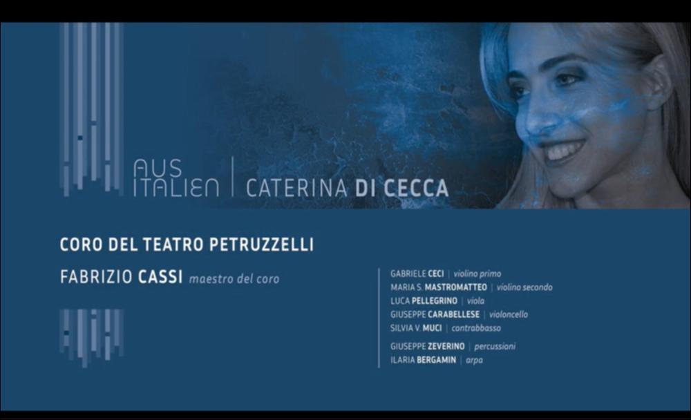 La serata del 19 giugno 2021 si è inaugurata con l’incontro “Visti da vicino, video incontri con chi fa musica oggi”, un’interessante occasione di approfondimento con la compositrice Caterina di Cecca e il direttore del Coro Fabrizio Cassi, curato dal musicologo e critico musicale Enrico Girardi.
Il concerto, per la rassegna musicale AUS ITALIEN, è stato consacrato alla musica della compositrice romana Caterina Di Cecca, con trasmissione streaming del concerto.
In Programma la prima esecuzione assoluta, commissionata della Fondazione Teatro Petruzzelli, di “La terra e la morte”, per coro misto, quintetto d’archi, arpa e percussioni, (2021) su testi tratti dalla raccolta di poesie “La terra e la morte” di Cesare Pavese, scritte nel 1945 e pubblicate nel 1947.
La musica d...