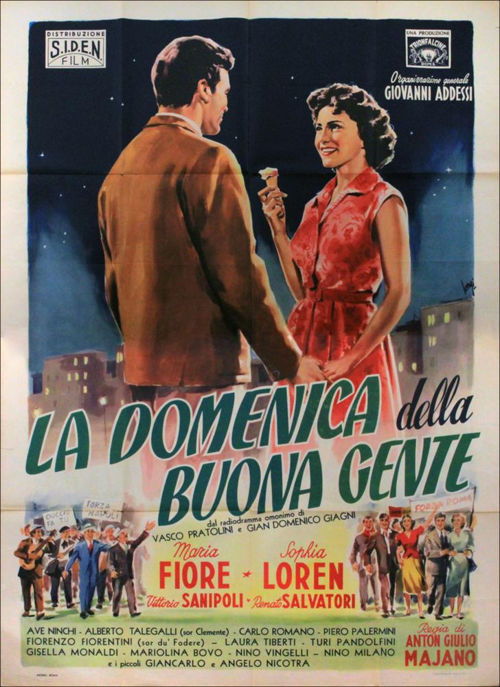 L'immagine digitale in oggetto è la riproduzione fotografica del manifesto cinematografico originale del film “La domenica della buona gente”, elaborata in occasione della mostra "Riccardo Cucciolla - Ritratto d'Attore" organizzata nel 2012 dall'Associazione culturale "Attraverso lo Spettacolo”, dall'Assessorato al Mediterraneo, Cultura e Turismo della Regione Puglia e dal Servizio Biblioteca e Comunicazione Istituzionale del Consiglio Regionale della Puglia. Il manifesto del film è firmato dall'artista Carloantonio Longi, illustratore e cartellonista cinematografico tra i più importanti sulla scena italiana tra gli anni cinquanta e settanta del Novecento. L'artista ripropone con pennelli e colori alcune scene del film in bianco e nero. Al centro del manifesto in primo ...