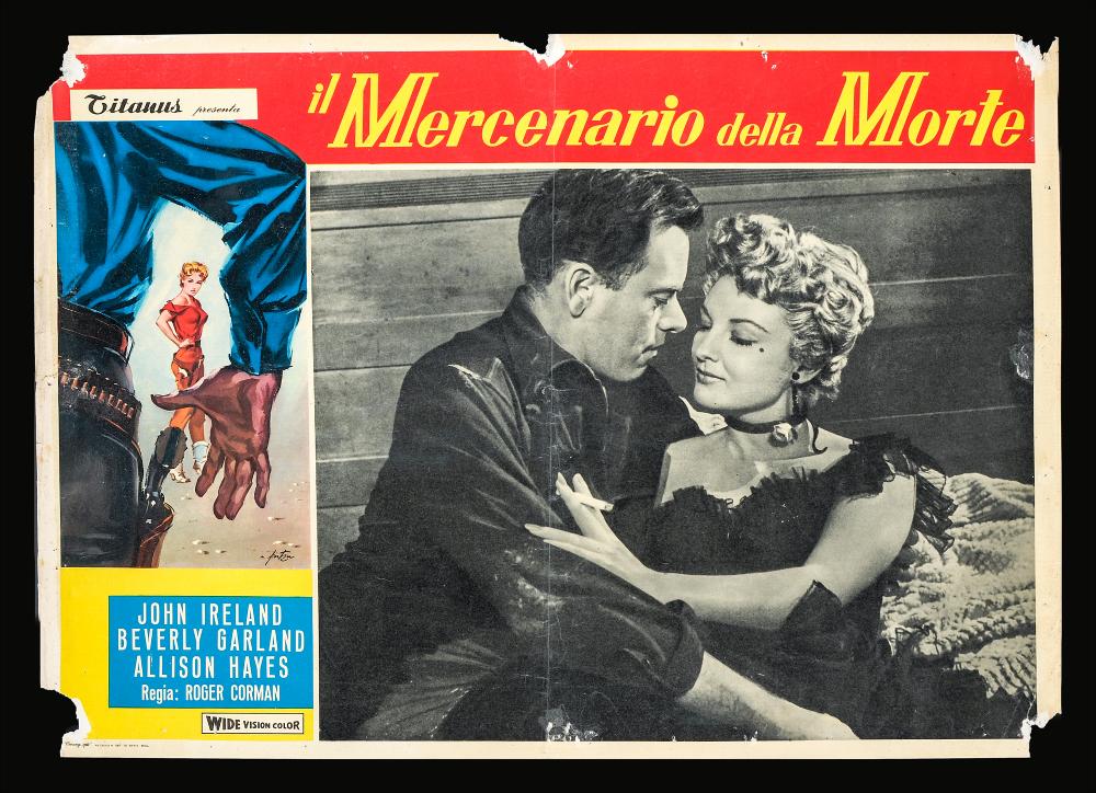 “L'assassino della Sierra Nevada” (titolo originale “A Strange Adventure”) è un film poliziesco del 1956 diretto da William Witney, su sceneggiatura di Houston Branch.
Tra gli interpreti ricordiamo Joan Evans, Ben Cooper e Marla English.
La fotobusta cinematografica è firmata dal grafico e illustratore Renato Ferrini. 
La sua grafica è molto minimale: al centro una foto di scena in bianco nero e, a cornice, una parte disegnata con pochi colori come il nero, il rosso, e il grigio. Sulla destra dell’immagine il titolo del film a grandi caratteri rossi proprio ad accentuare il contrasto cromatico col fondo scuro.
La fotobusta originale è conservata nell’Archivio della Mediateca Regionale Pugliese....