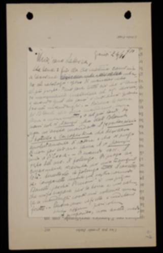 Nella cartolina, Fausto Nicolini risponde a Giovanni Laterza che nella redazione dell'indice de “La Critica” sarà coadiuvato da V. Morelli, al quale sarà necessario corrispondere un compenso; gli anticipa che a breve saranno licenziate le ultime bozze di Luigi Blanch, dovendo essere rivisti e licenziati da lui o da Benedetto Croce anche frontespizio, bottello e copertina; lo sollecita ad impiegare nella composizione del volume di Teofilo Folengo, di cui si invia il resto del manoscritto, tutto il carattere necessario, potendosi rallentare la composizione del volume di Giuseppe Baretti, giacché il curatore Luigi Piccioni risulta assai lento nelle correzioni. Infine il Nicolini prega l'editore di spedire un acconto del compenso promesso insieme con il Croce ad Augusto Cas...