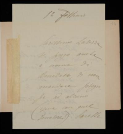 Nella lettera, Angelina Zampanelli, compagna di Croce, scrive a Giovanni Laterza dissuadendolo dal proposito di distribuire ritratti di Benedetto Croce in occasione della sua nomina a Senatore, anzi lo invita a spedirgliene un buon numero, col timbro della casa editrice, affinché possa soddisfare lei stessa le richieste che spesso le vengono rivolte.