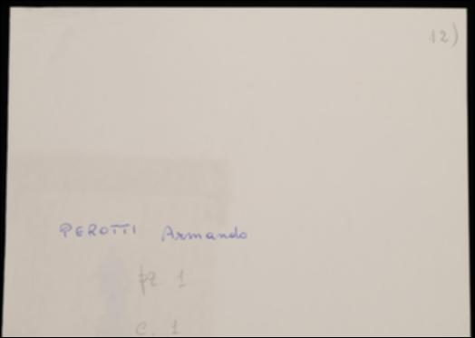 Nella cartolina Armando Perotti comunica a Laterza di aver scritto a Giuseppe Prezzolini circa una questione delicata e gli chiede di avvisarlo nel caso dovesse leggere un articolo in merito.