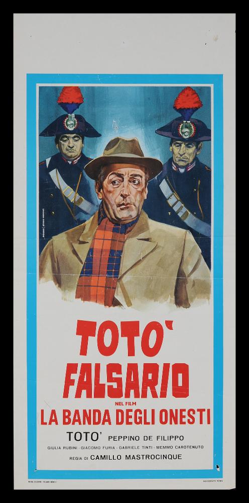 L'immagine riproduce uno dei manifesti conservati presso la Mediateca Regionale Pugliese (vedi Note). Si tratta della locandina del film "La banda degli onesti", a firma di Piovano per lo Studio Paradiso, con il quale realizzerà molti manifesti per il cinema. È una delle diverse versioni illustrate per il film italiano, in cui Totò tenta la strada da falsario, come già nella premessa al titolo si intuisce. Anche questa composizione mette in primo piano Totò, il principe della risata così amato dal pubblico, ritratto in una delle sue tipiche smorfie, questa volta piuttosto seria. Ai suoi lati, in tonalità molto fredde, sono raffigurati due carabinieri pronti a prenderlo....