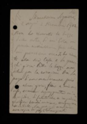 Nella cartolina, Angelo Scuppa comunica a Laterza di non aver ricevuto delle bozze e di aver rispedito tutte quelle che aveva. Chiede di sospendere l'invio di altro materiale da correggere e sollecita una copia dei fogli già stampati.