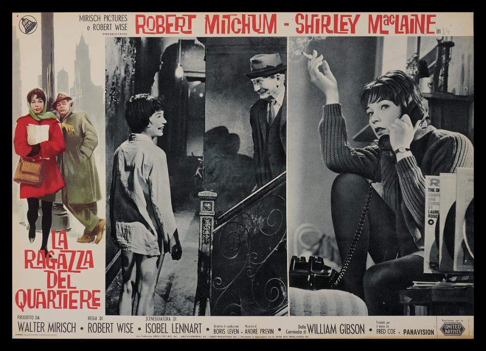 L'immagine riproduce uno dei manifesti conservati presso la Mediateca Regionale Pugliese (vedi Note). Si tratta di una delle serie di locandine della fotobusta del film “La ragazza del quartiere”, la cui illustrazione a sinistra è a firma di Nano, nome d'arte di Silvano Campeggi. Illustratore di fama mondiale, allievo di Luigi Martinati, fu autore di alcuni tra i più bei manifesti del cinema italiano come 'Via col vento', 'Ben Hur e i suoi quattro cavalli bianchi' e 'Colazione da Tiffany'. Il suo linguaggio stilistico si basa sulla sintesi di forme e linee prediligendo campiture di colore ampie e nette per definire movimenti e figure dai volumi compatti. Usa disegni "semplici" e monocromie per composizioni eleganti, gioiose e a volte ironiche, caratteristica - l'ironia ...