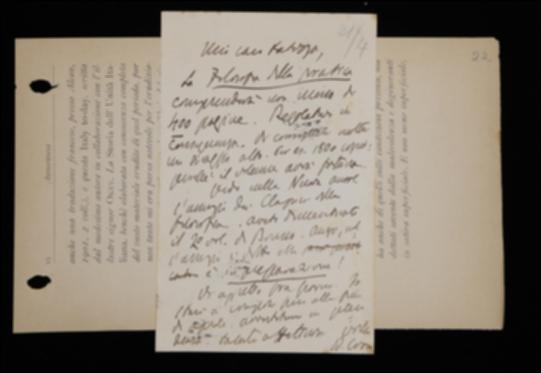 Nella cartolina, Benedetto comunica a Giovanni Laterza il numero di pagine previste per il suo volume di filosofia della pratica, del quale suggerisce un'alta tiratura. Gli segnala poi un errato annuncio pubblicitario relativo al secondo volume di Giordano Bruno della collana filosofica e lo invita a comunicargli in anticipo il suo arrivo a Napoli.