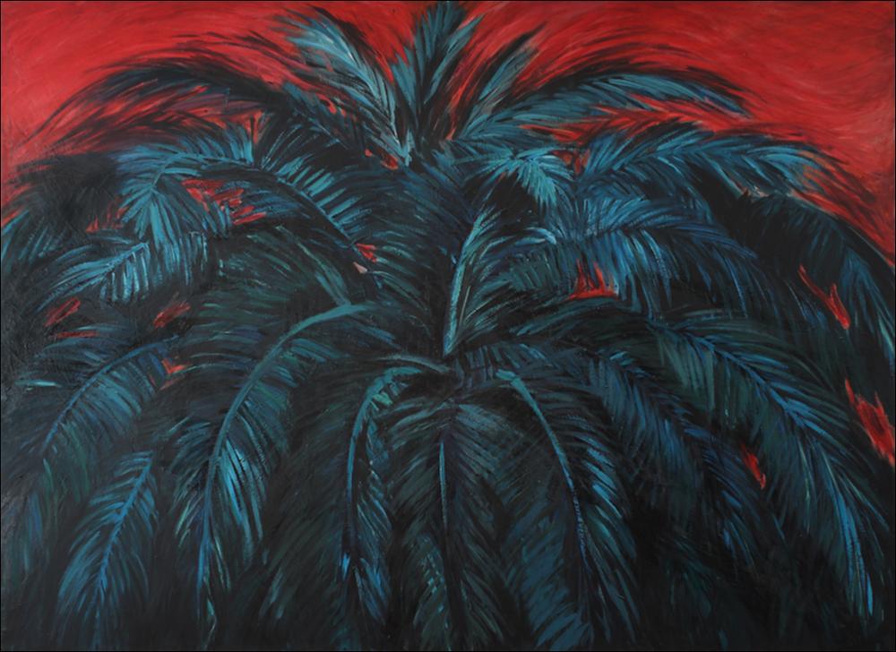 L'immagine riproduce in formato digitale l'opera “Phoenix” dell'artista pugliese Giuseppe Patruno, o meglio Pippo Patruno come è conosciuto e soprannominato, anche nell'ambiente dell'Accademia di Belle Arti di Bari, dove esercita attualmente il ruolo di docente di Anatomia Artistica. Conosciuto oggi per la sua produzione seriale nella quale la scrittura sostituisce l'immagine per meglio rappresentarla e descriverla, va ricordato che Pippo Patruno ha esordito con una pittura figurativa, nel periodo nel quale la Transavanguardia italiana aveva ridato importanza alla gioia del momento creativo e alla forza espressiva del colore. In questo momento creativo si ascrive l'opera in oggetto, un grande primo piano di una palma su fondo rosso sangue, fatto di ricche e intense penn...